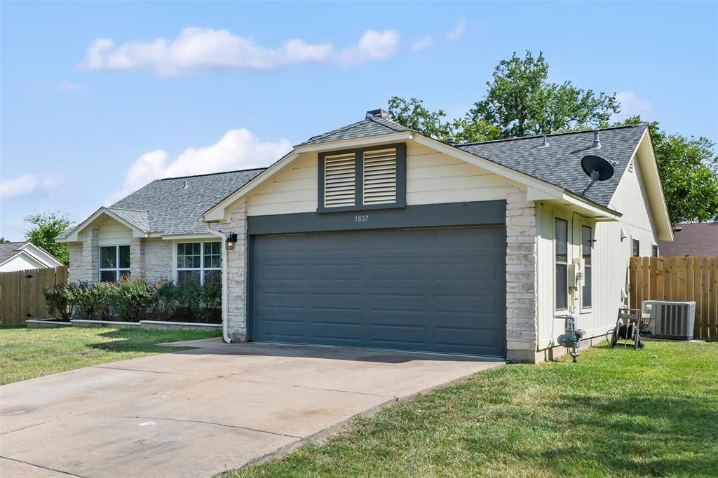1807 Verbena Way in Round Rock, TX - Building Photo