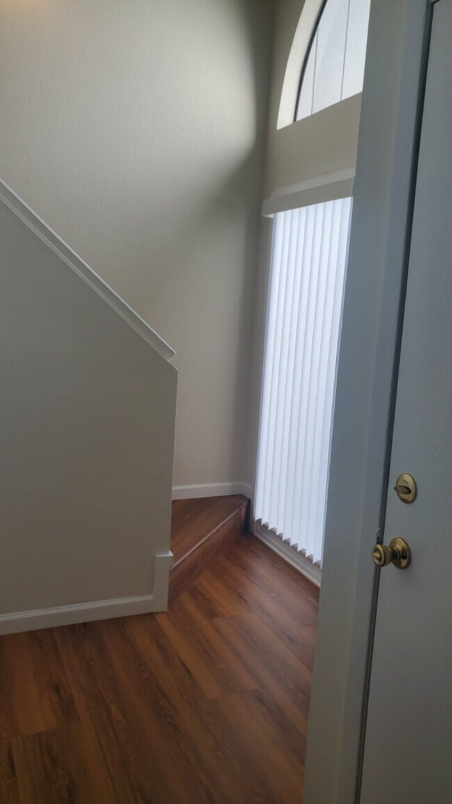 2791 McBride Ln, Unit 2791 McBride Lane 156 in Santa Rosa, CA - Foto de edificio - Building Photo