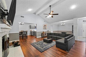 2530 Seven Hills Dr in Grand Prairie, TX - Building Photo - Building Photo