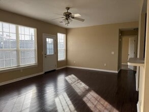 3905 SW Hansom Loop in Bentonville, AR - Building Photo - Building Photo