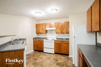 2880 Ludwig Dr in Indianapolis, IN - Building Photo - Building Photo
