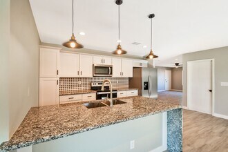 513 E Laguna Dr in Tempe, AZ - Building Photo - Building Photo