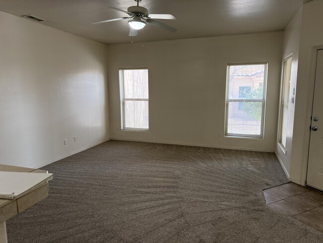 3059 Southern Blvd SE in Rio Rancho, NM - Building Photo - Building Photo