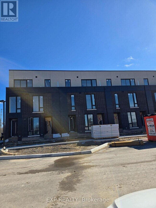 property at 114 Everett Cmn