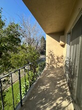 4350 Troost Ave, Unit 9 in Studio City, CA - Foto de edificio - Building Photo
