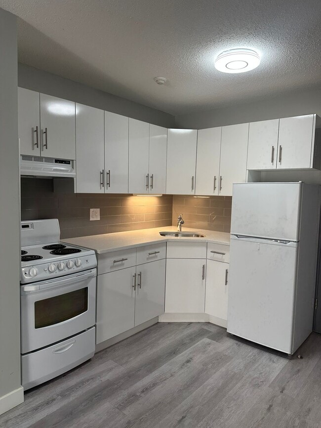 property at 13516-102 102 St NW