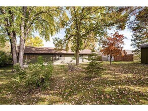 309 SE 3rd Ave in Grand Rapids, MN - Building Photo - Building Photo