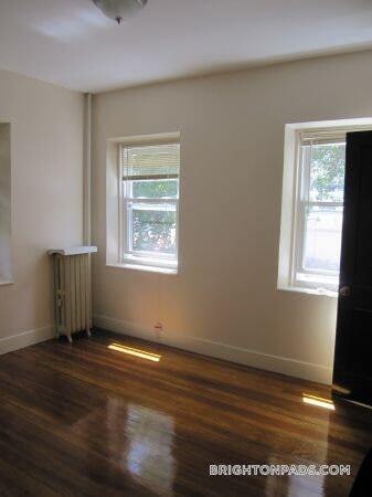 18 Bothwell Rd, Unit 1