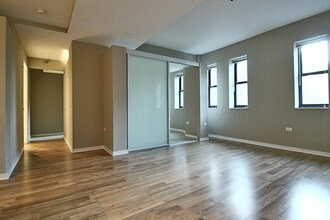 174 W Randolph St in Chicago, IL - Building Photo - Building Photo