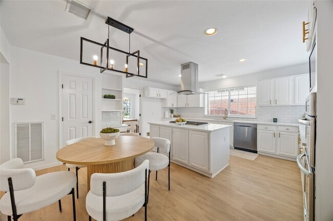 property at 10310 Minturn Ln