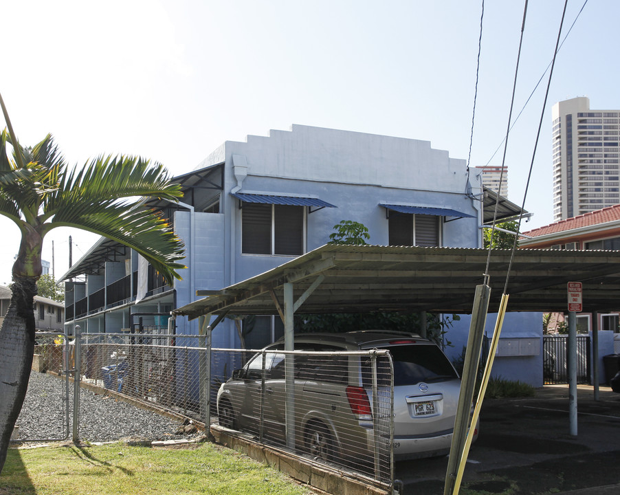 731 Hausten St in Honolulu, HI - Building Photo