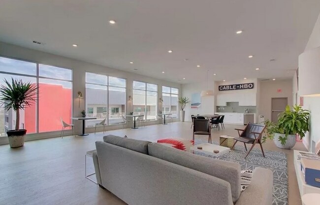 4361 S Congress Ave, Unit 127 in Austin, TX - Building Photo - Building Photo