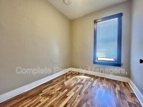 326 E Washington St in Mankato, MN - Building Photo - Building Photo