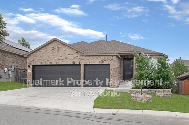 2018 Cullum Wy in San Antonio, TX - Building Photo - Building Photo
