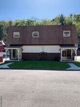 402 Southmont Blvd in Johnstown, PA - Building Photo - Building Photo