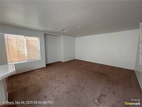 7249 Linaria Rd in Las Vegas, NV - Building Photo - Building Photo