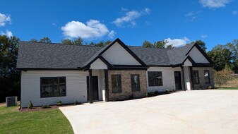 115 Anile St in Cowpens, SC - Building Photo