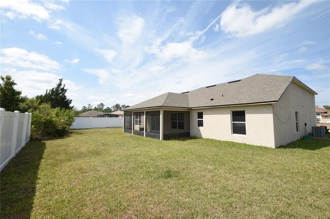 13 Sergeant Ct in Palm Coast, FL - Building Photo - Building Photo