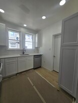 619 Brill St in Philadelphia, PA - Building Photo