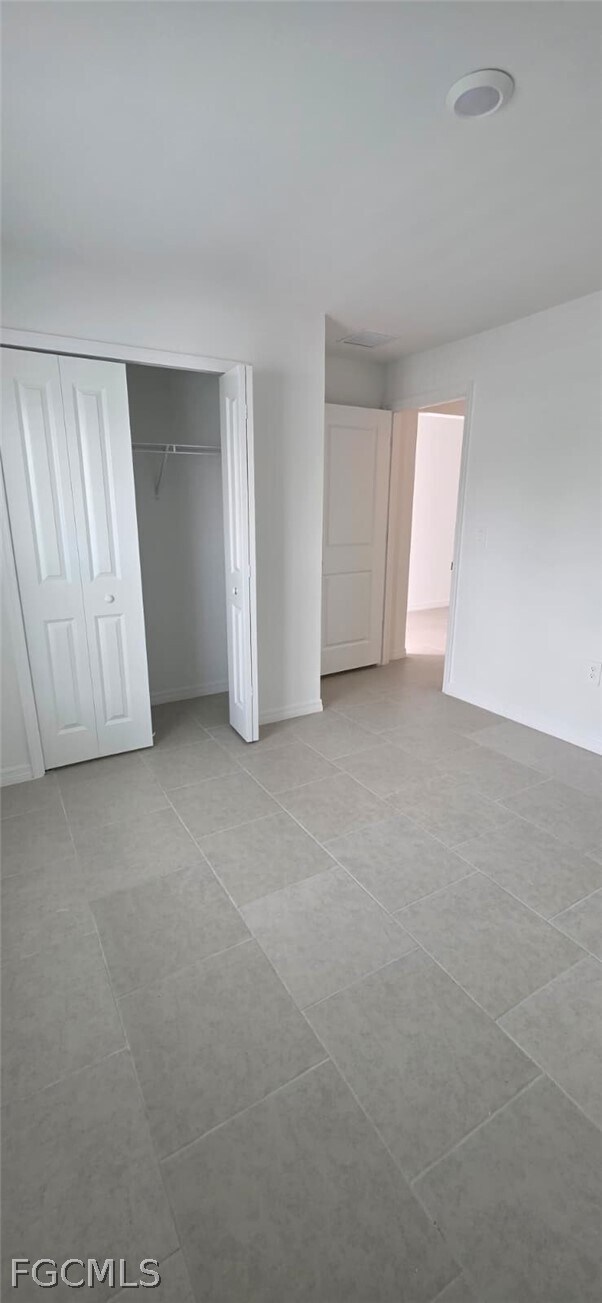 property at 11918 Savanna Lks Blvd