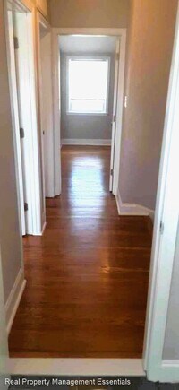 1324 Pentwood Rd photo'