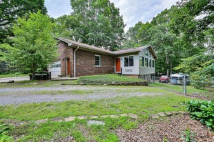 36 Reynolda Dr