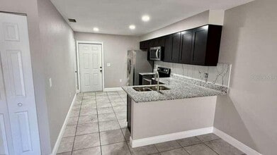 249 Century Blvd in Auburndale, FL - Building Photo - Building Photo