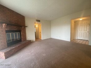 1948 Paseo De La Luna-Unit -7 in Sierra Vista, AZ - Building Photo - Building Photo