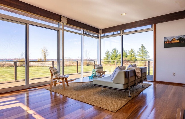 11988 Cabana Shores Dr in Williamsburg, MI - Building Photo - Building Photo