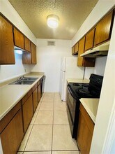 1727 Patricia St in Arlington, TX - Building Photo - Building Photo