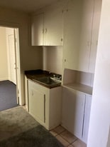 207 Cunningham St in Mercer, PA - Building Photo