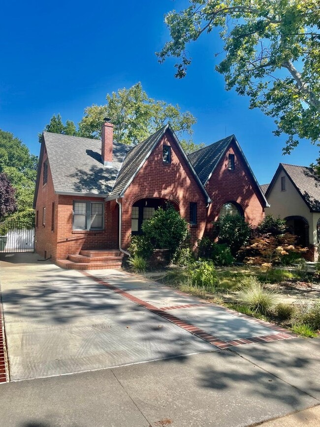 property at 701 48th St
