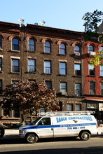 721 Union St in Brooklyn, NY - Foto de edificio - Building Photo