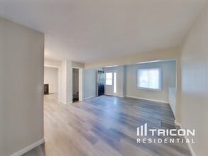 5406 Utah Ave N in Minneapolis, MN - Building Photo - Building Photo