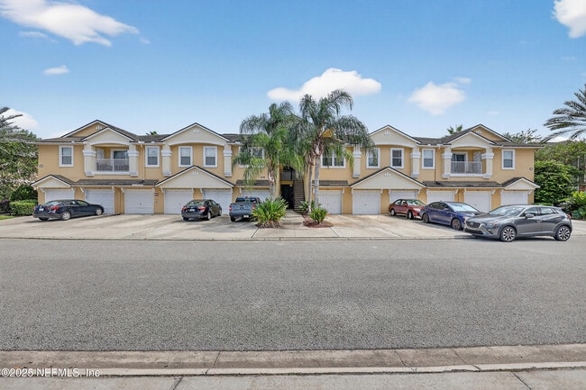 property at 209 Larkin Pl