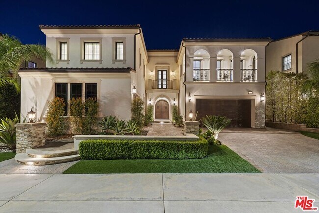 20162 Cromwell Way in Los Angeles, CA - Building Photo - Building Photo