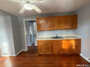 3 Greenwood St in Watertown, CT - Building Photo - Building Photo