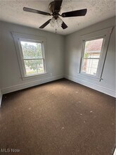 825 Kenmore Blvd in Akron, OH - Building Photo - Building Photo