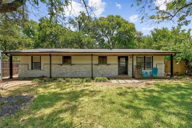 5209 Kings Hwy in Austin, TX - Foto de edificio - Building Photo