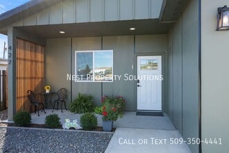 427 2nd Ave SE in Soap Lake, WA - Building Photo - Building Photo