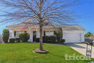 189 Youpon Dr in Lexington, SC - Building Photo