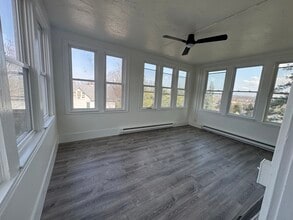 608 S 24th St in Harrisburg, PA - Foto de edificio - Building Photo