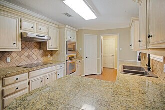 4910 102nd St in Lubbock, TX - Building Photo - Building Photo