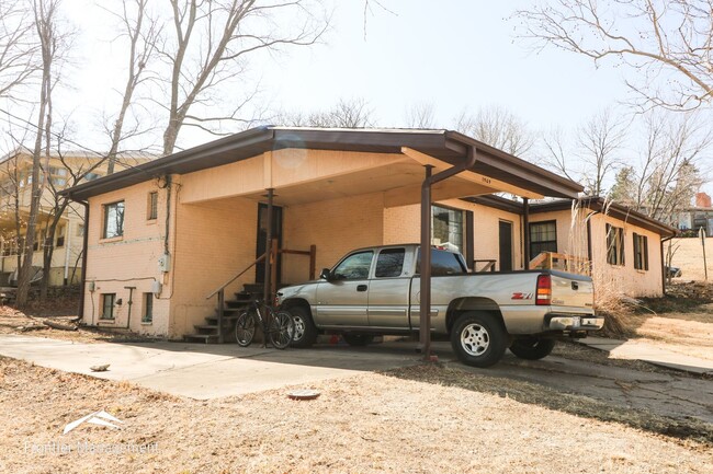 1969 Hunting Ave in Manhattan, KS - Building Photo - Building Photo