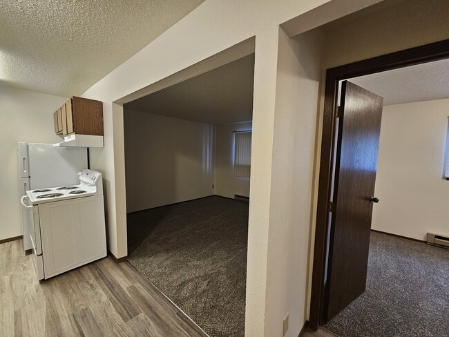 Green Apartments in Fargo, ND - Foto de edificio - Building Photo