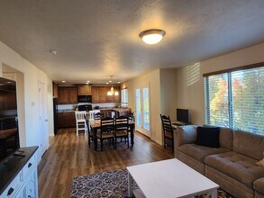 2857 E Lookout Dr in Eagle Mountain, UT - Building Photo - Building Photo