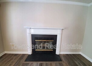 2012 Fig Ct in Fayetteville, NC - Building Photo - Building Photo