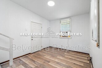 1208 Valley View St in Greensboro, NC - Foto de edificio - Building Photo
