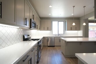 3745 Castellina Way in Manteca, CA - Building Photo - Building Photo