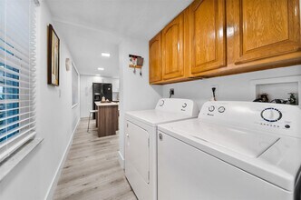 903 Cypress Grove Dr in Pompano Beach, FL - Building Photo - Building Photo